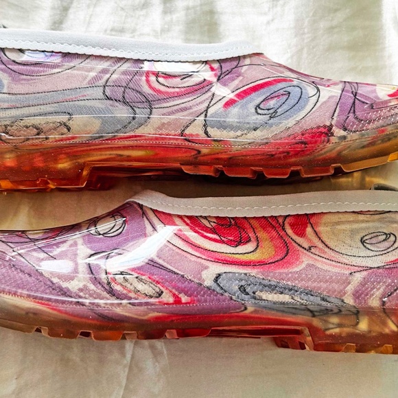 SHOES, KAMIK 4 WHEEL DRIVE OUTDOOR GEAR, RUBBER, SZ 7, PURPLE MIX, MADE IN CANAD - Picture 5 of 10